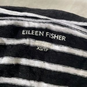 EILEEN FISHER striped cotton box tee with cap sleeve. Size x-small